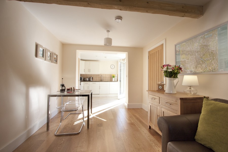 Holiday Cottage Bath on New Leaf Farm - The Seed Shed2