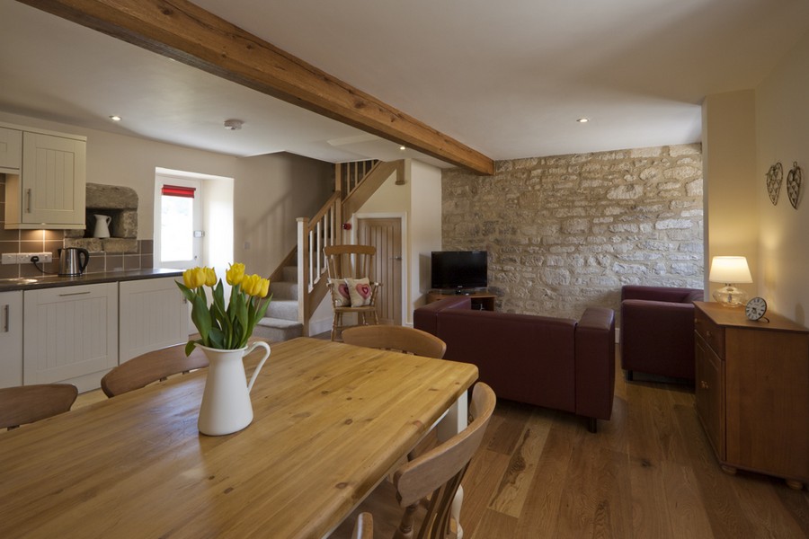Holiday Cottage Bath on New Leaf Farm - The Stables0