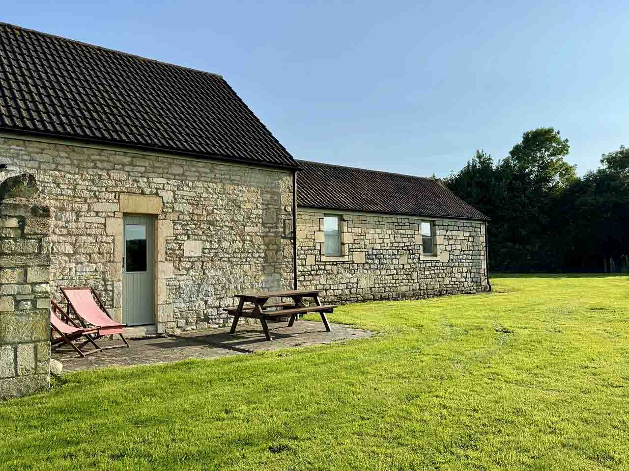 Holiday Cottage Bath on New Leaf Farm - The Stables7
